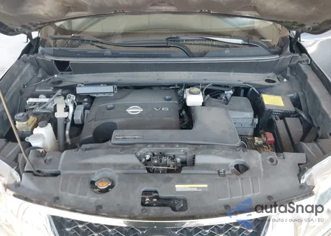 2013 Nissan Pathfinder Platinum z USA, uszkodzony, nr VIN 5N1AR2MM1DC649048